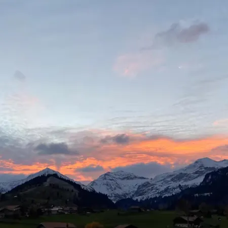 Apartment Romantische Unterkunft Mit Alpen Blick Aeschi Bei Spiez
